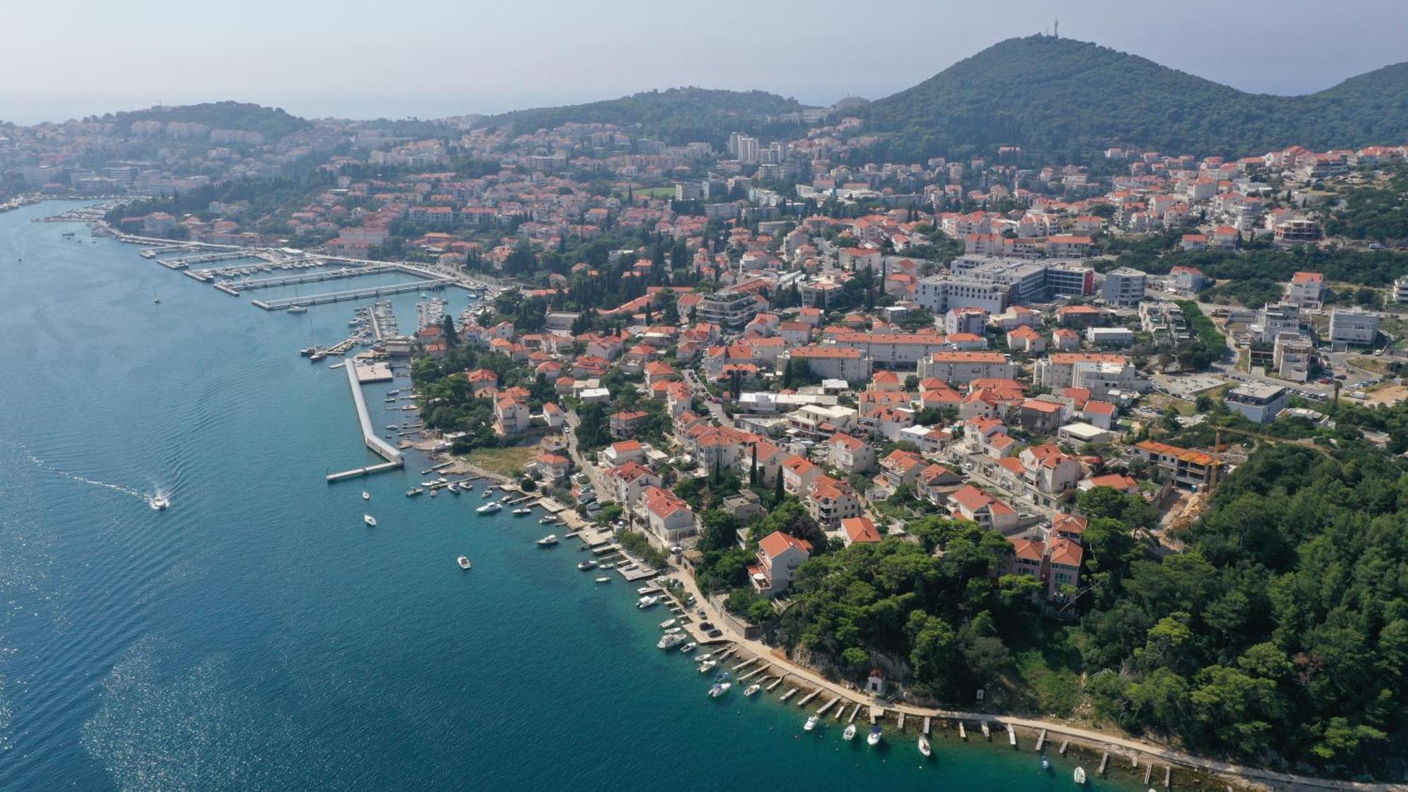Sirena 2 Apartman *