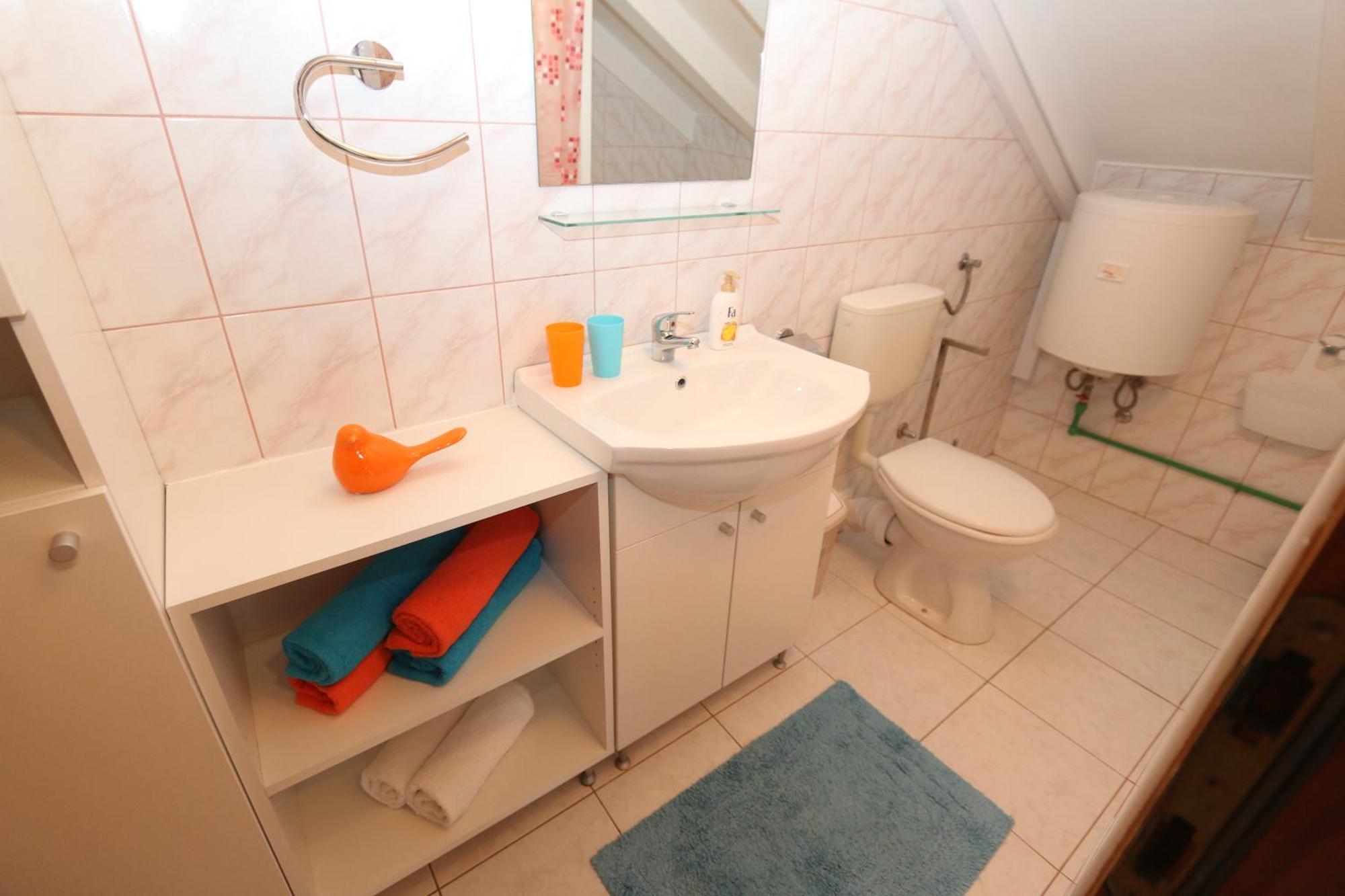 Appartement Sirena 2 *
